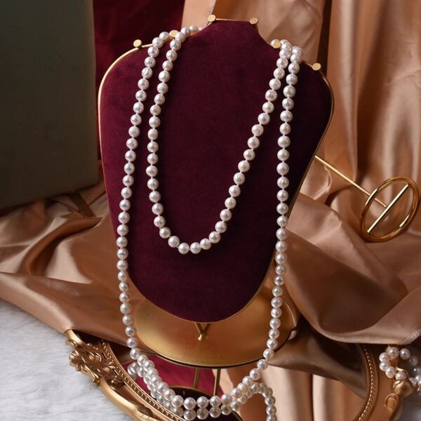 Natural freshwater pearl necklace