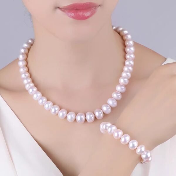 Natural round 11-12mm ultra large strong freshwater pearl necklace - Image 2