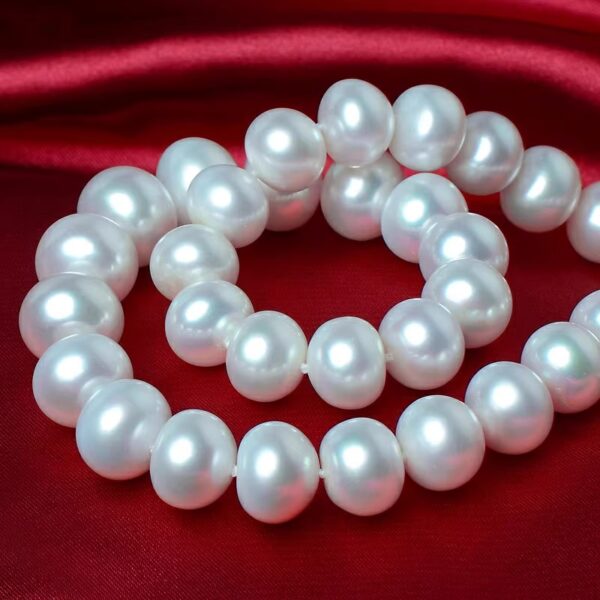 Natural round 11-12mm ultra large strong freshwater pearl necklace - Image 4